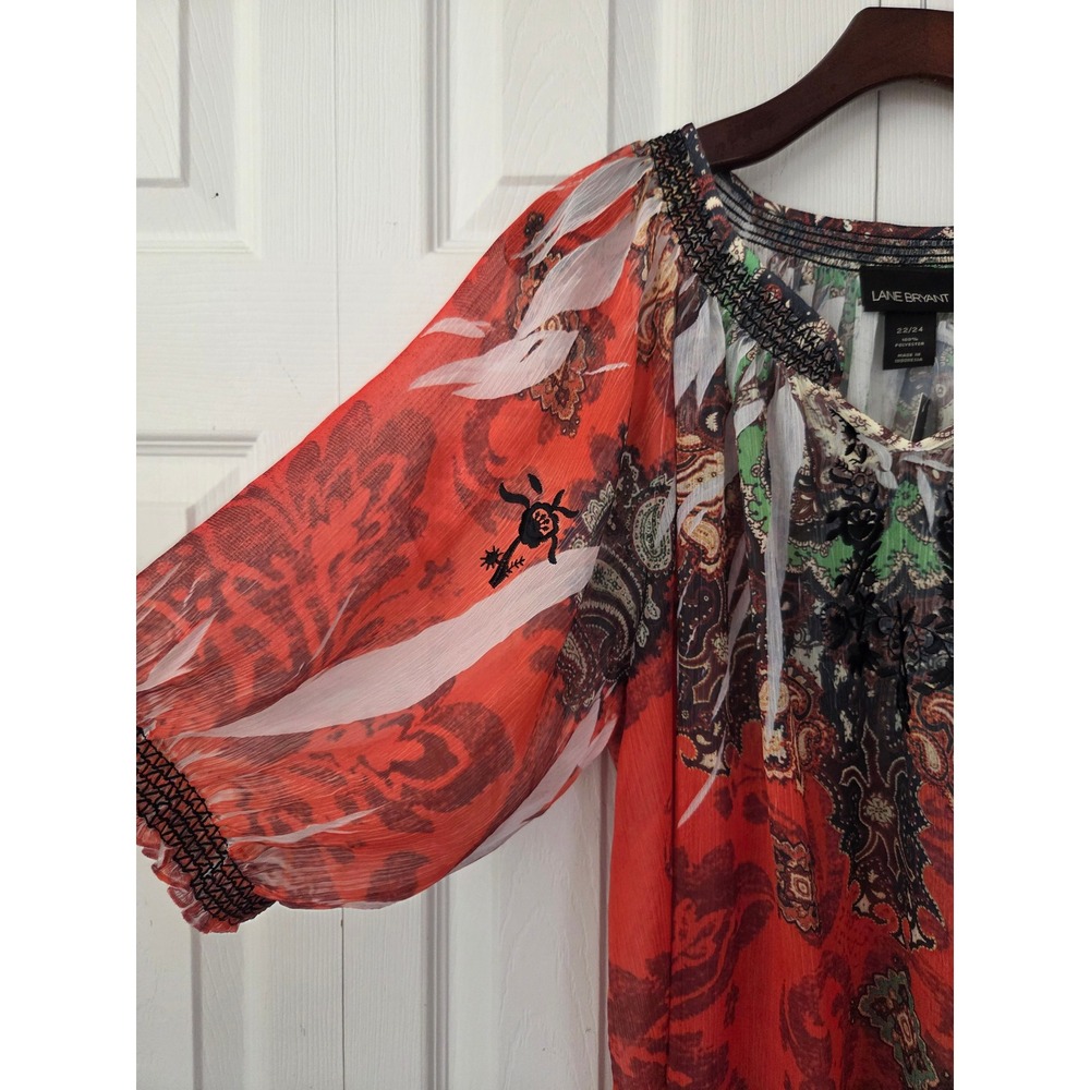 Lane Bryant Short Sleeve Blouse Smocked Embroidered Size 22/24 Red Multi NWT - Picture 2 of 7